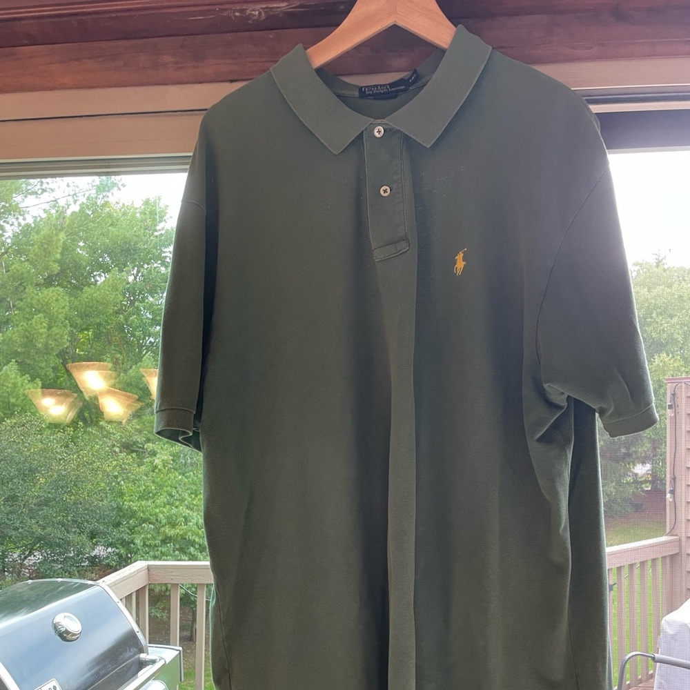 Polo short sleeve collared shirt